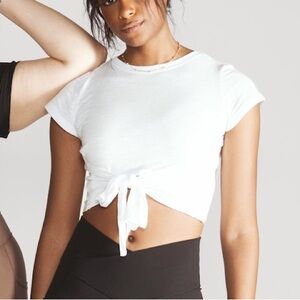 POPFLEX SOLD OUT! 100% cotton - White Tie-Front Crop Top